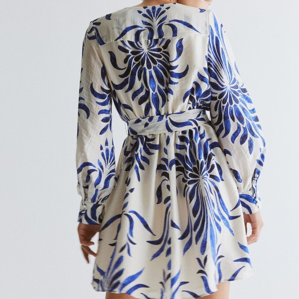 Women's H&M Bishop Sleeve Tie-belt dress | Size M - Picture 3 of 12